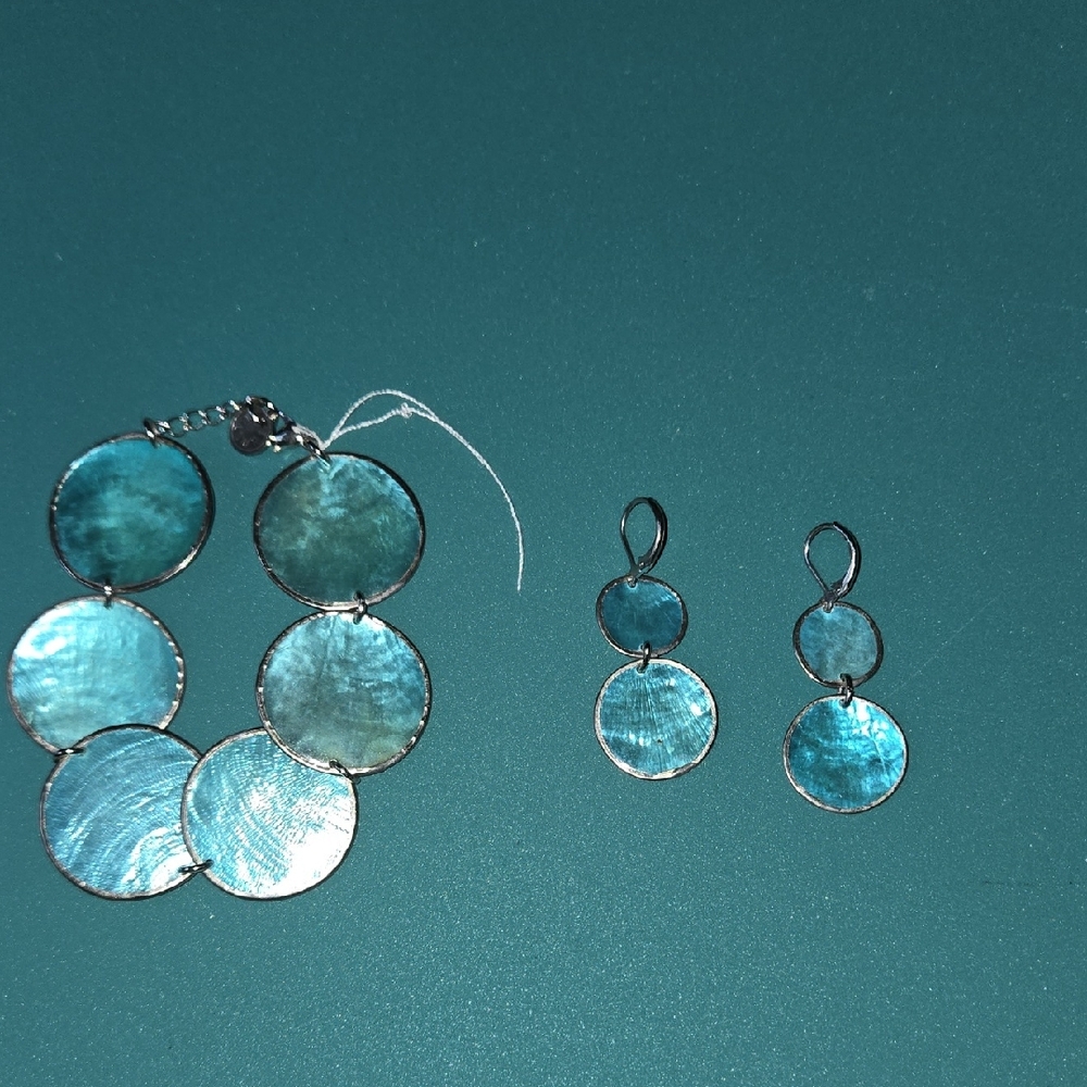 Elegant Silver and Blue Dangle Earrings And Bracelet Set